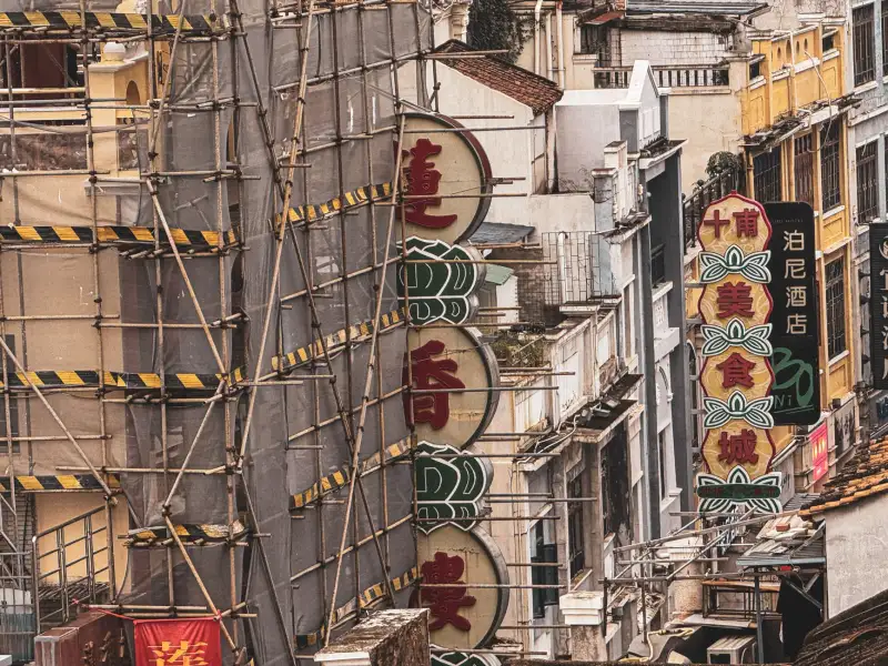 混凝土搅拌站砂石料采购指南:石子与石粉配比方案